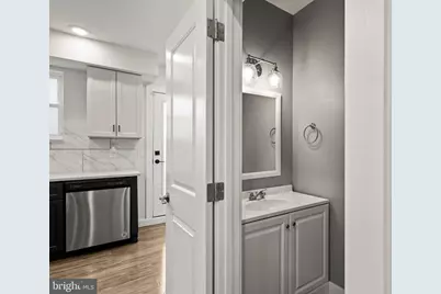 1752 Waterloo Street, Philadelphia, PA 19122 - Photo 13