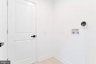 717 N 3rd St, Philadelphia, PA 19123 - Photo 17