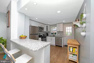 3169 Livingston St, Philadelphia, PA 19134 - Photo 9