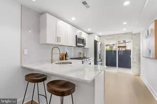 2218 S Bouvier St, Philadelphia, PA 19145 - Photo 9