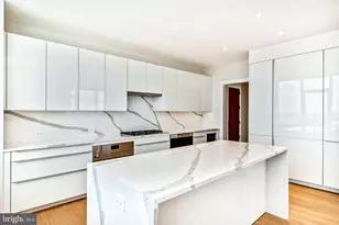 301 S Broad Street S, Philadelphia, PA 19107 - Photo 23