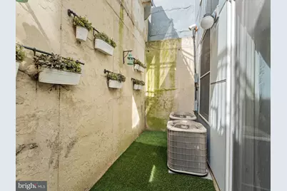 512 S Front Street #2, Philadelphia, PA 19147 - Photo 35
