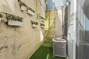 512 S Front St, Philadelphia, PA 19147 - Photo 35