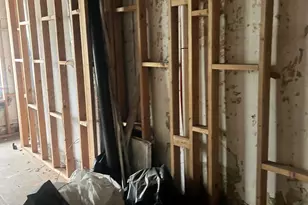 2413 Grays Ferry Ave, Philadelphia, PA 19146 - Photo 5