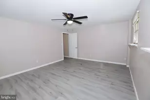 3559 Churchill Ln, Philadelphia, PA 19114 - Photo 15