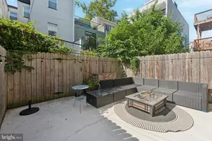 1522 Brown St, Philadelphia, PA 19130 - Photo 13