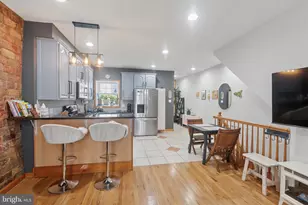 1522 Brown St, Philadelphia, PA 19130 - Photo 5