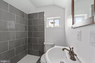 407 E Sanger St, Philadelphia, PA 19120 - Photo 25