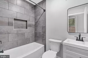 2840 W Girard Ave, Philadelphia, PA 19130 - Photo 9