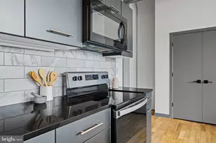 2200 Arch St, Philadelphia, PA 19103 - Photo 11