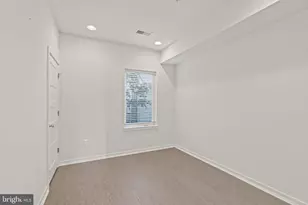 2544 S 2nd St, Philadelphia, PA 19148 - Photo 15