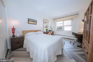 118 S 21st St, Philadelphia, PA 19103 - Photo 13