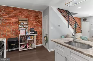 2327 Gerritt St, Philadelphia, PA 19146 - Photo 11