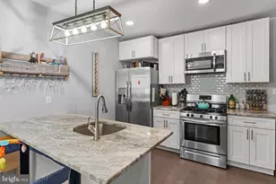 2327 Gerritt St, Philadelphia, PA 19146 - Photo 7