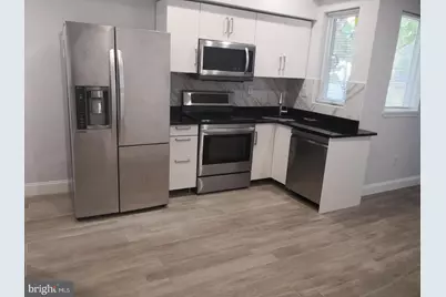 1008 Green Street, Philadelphia, PA 19123 - Photo 7