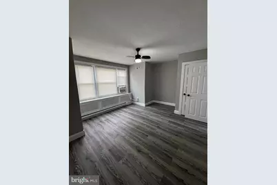 2656 S Shields Street, Philadelphia, PA 19142 - Photo 9