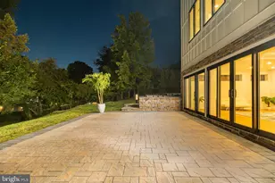 9402 Meadowbrook Ave, Philadelphia, PA 19118 - Photo 53