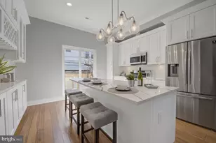 732 Daly St, Philadelphia, PA 19148 - Photo 5