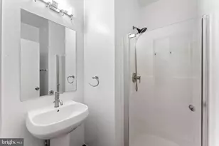 333 Green St, Philadelphia, PA 19123 - Photo 5