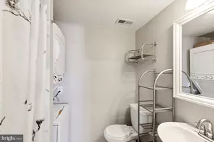 618 S 21st St, Philadelphia, PA 19146 - Photo 11