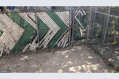 1613 N 61st Street, Philadelphia, PA 19151 - Photo 21