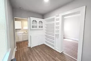 5717 N Park Ave, Philadelphia, PA 19141 - Photo 5