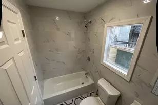 2546 W Seltzer St, Philadelphia, PA 19132 - Photo 9