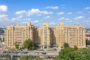 2601 Pennsylvania Ave, Philadelphia, PA 19130 - Photo 3