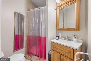 348 S 16th St, Philadelphia, PA 19102 - Photo 27