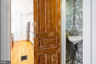 128 W Mt Pleasant Ave, Philadelphia, PA 19119 - Photo 27