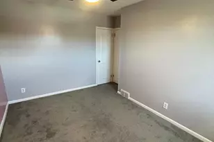 3349 Fairdale Rd, Philadelphia, PA 19154 - Photo 11