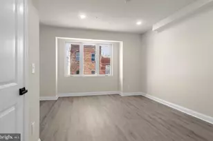 2251 N 10th St, Philadelphia, PA 19133 - Photo 9