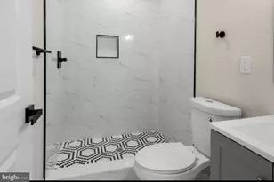 2251 N 10th St, Philadelphia, PA 19133 - Photo 7