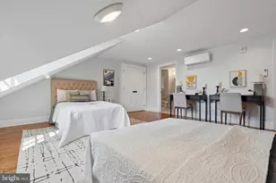 1215 Spruce St, Philadelphia, PA 19107 - Photo 25