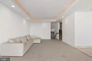 2301 Cherry St, Philadelphia, PA 19103 - Photo 7