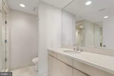 2301 Cherry Street #5F, Philadelphia, PA 19103 - Photo 15