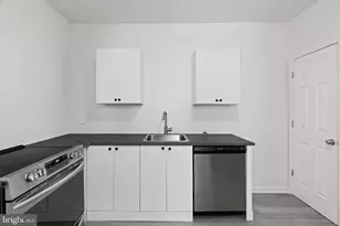 5052 Westminster Ave, Philadelphia, PA 19131 - Photo 7