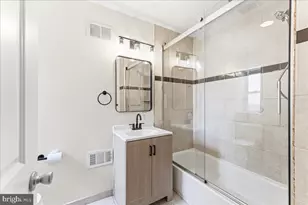 2132 Sears St, Philadelphia, PA 19146 - Photo 7