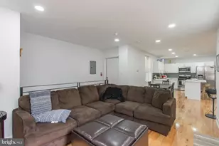 1629 Wallace St, Philadelphia, PA 19130 - Photo 5