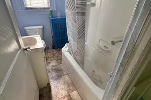 8019 Ryers Ave, Philadelphia, PA 19111 - Photo 9