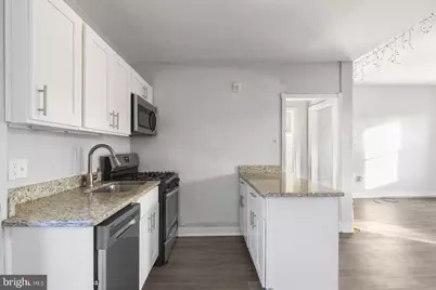 1735 W Oxford Street #3, Philadelphia, PA 19121 - Photo 5