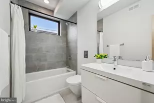 1800 S 16th St, Philadelphia, PA 19145 - Photo 15