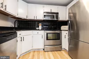 1903 Spruce St, Philadelphia, PA 19103 - Photo 21