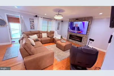 8905 Springview Road, Philadelphia, PA 19115 - Photo 23