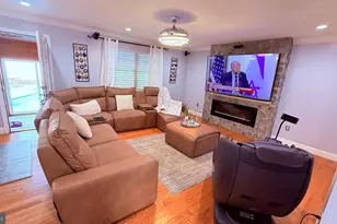 8905 Springview Rd, Philadelphia, PA 19115 - Photo 23