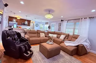 8905 Springview Rd, Philadelphia, PA 19115 - Photo 21