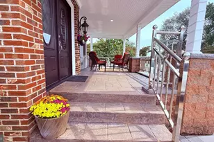 8905 Springview Rd, Philadelphia, PA 19115 - Photo 9