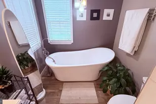 8905 Springview Rd, Philadelphia, PA 19115 - Photo 103