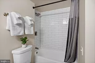 1420 Locust St, Philadelphia, PA 19102 - Photo 15