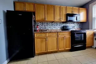 6404 Marsden St, Philadelphia, PA 19135 - Photo 11